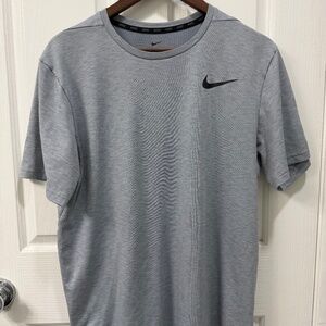 Nike Gray Dri Fit Performance T-Shirt - Lightweight Breathable - Men's Size Larg